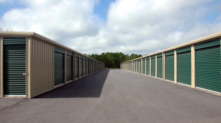 how to start a storage unit business