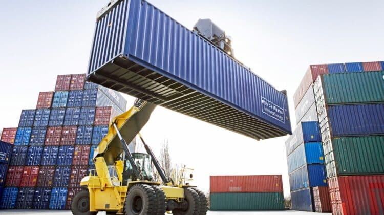 how to start a shipping container business
